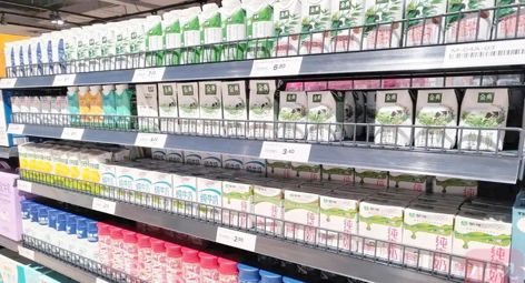 纯牛奶更纯 复原乳 “专而精”